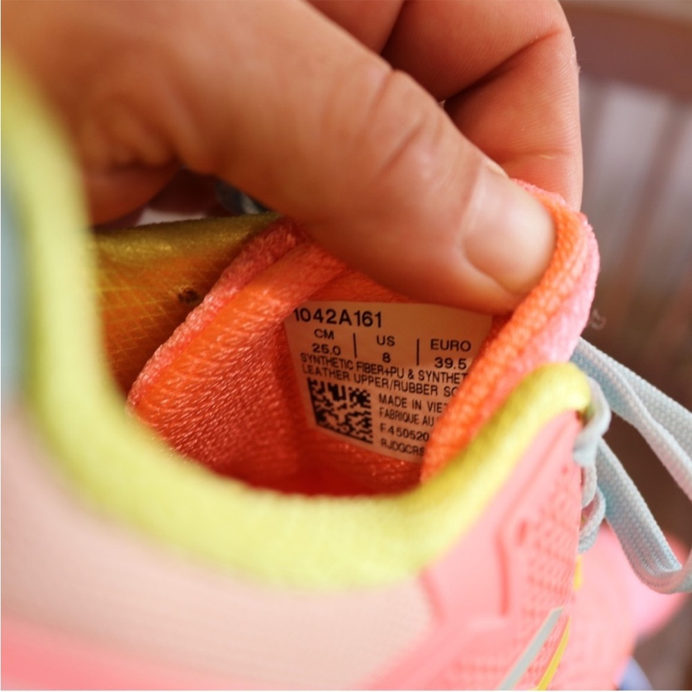 ASICS Size 8 - Picture 4 of 7